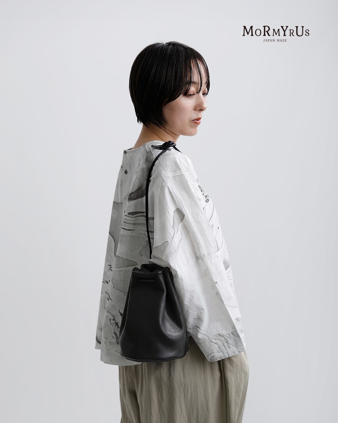 mormyrus モルミルス レザー 巾着 ハンドバッグ m077 2026ss新作 春夏