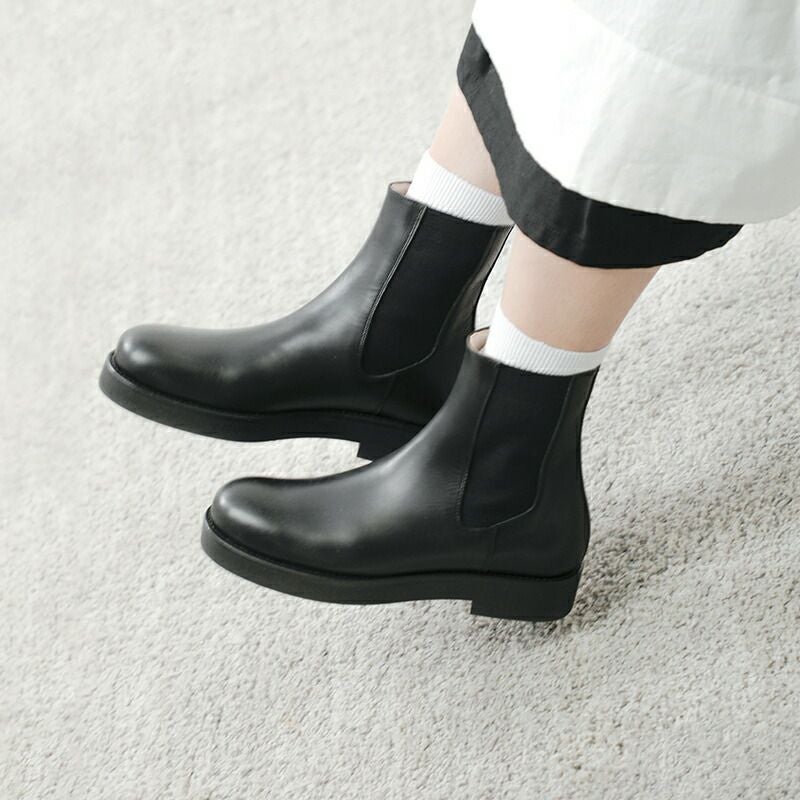 000000038886-01.jpg?size=m&w=