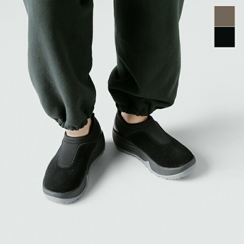 pg ピージー カウスエード スリッポン モックシューズ “GARDEN MOC” pg