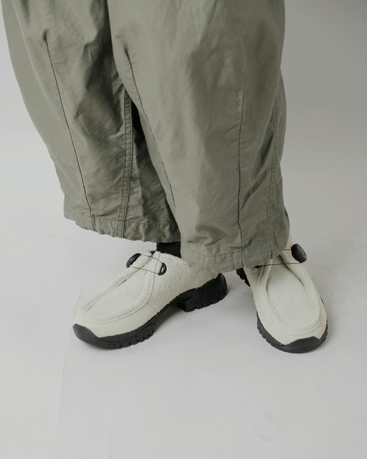 pg ピージー カウスエード ビブラムソール フリーロック シューズ