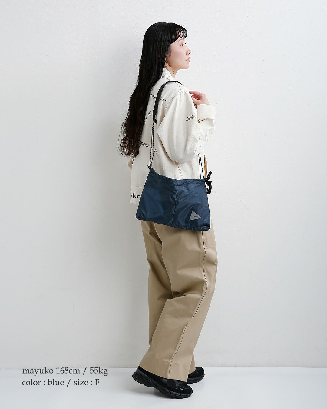 and wander アンドワンダー シル サコッシュ sil sacoche 574-5975213