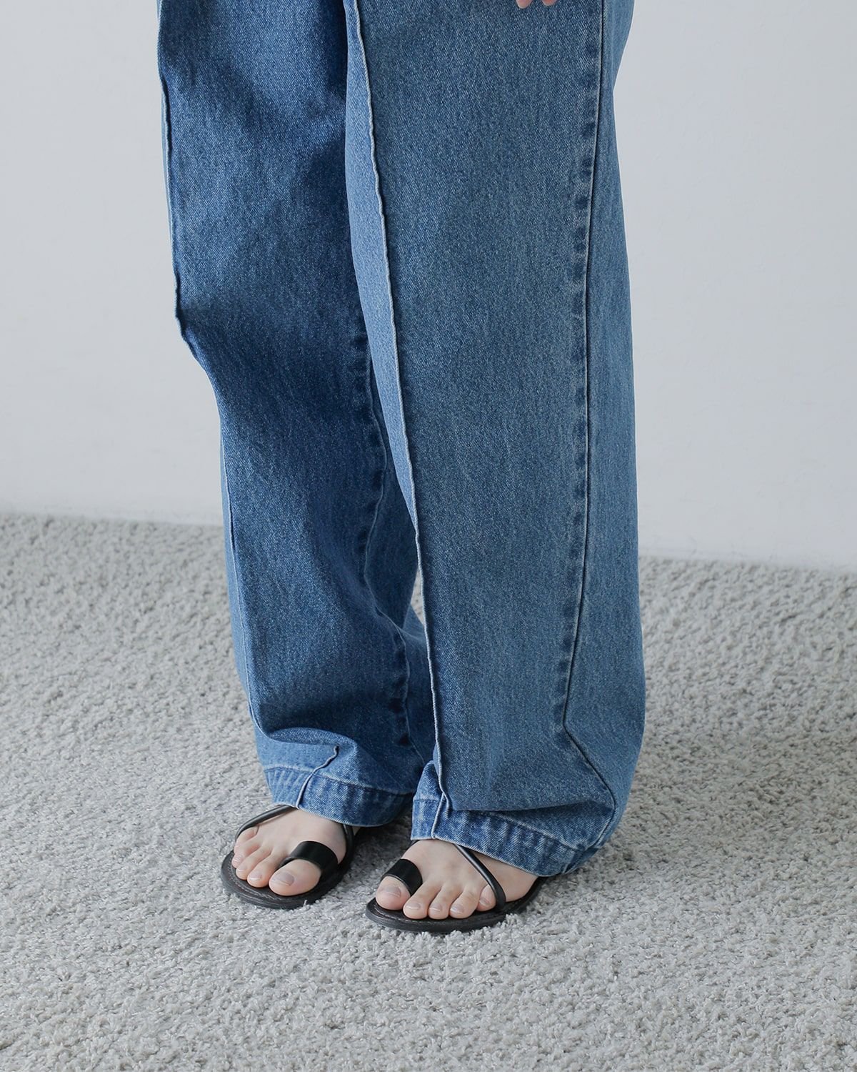 KURO クロ ビッグ タック デニム トラウザー パンツ “BIG TUCK DENIM