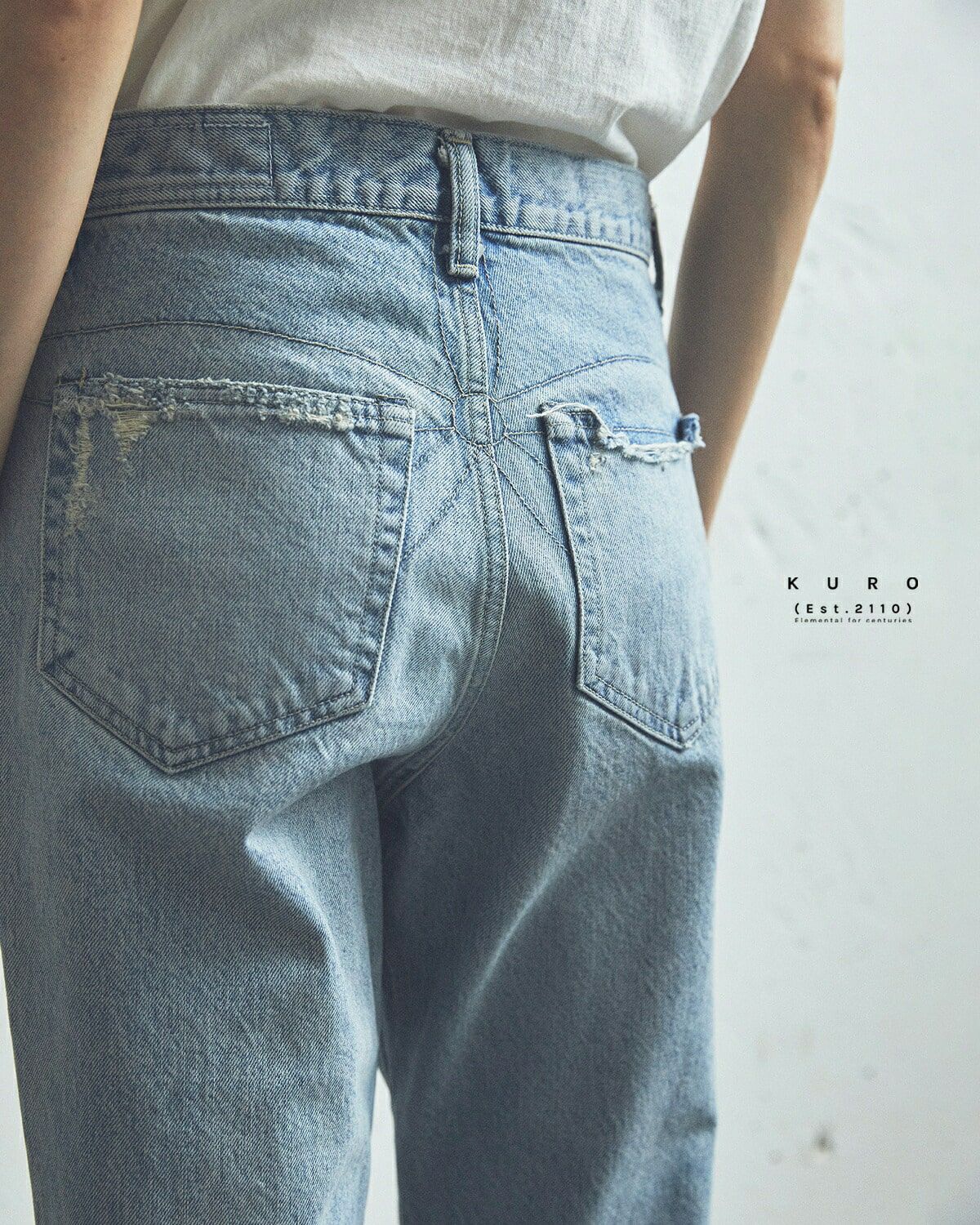 KURO クロ フラワーステッチ デニム パンツ “FLOWER STITCHING ON