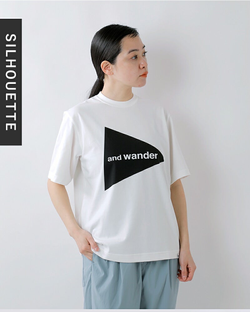 and wander アンドワンダー 速乾 ビッグロゴ 半袖Tシャツ and wander