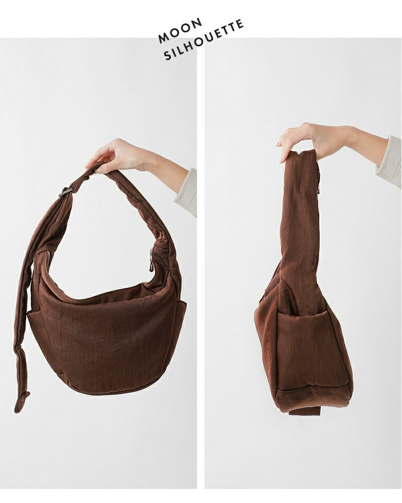 ITTI イッチ 撥水 三日月型 ショルダーバッグ ANNIE PUFFER TOWN MOON