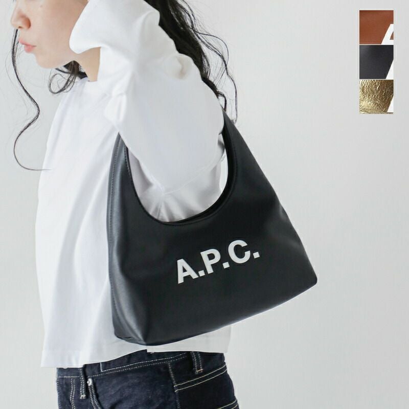 A.P.C. アー ペー セー ニノン ベビー ショルダーバッグ “BABY NINON