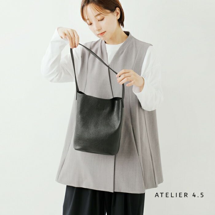 【極上美品・購入証明書付き✨】アタオ シャトル シュリンクレザー バックパック ATELIER 4.5 アトリエ4.5 イタリアンシュリンクレザー トートバッグ a