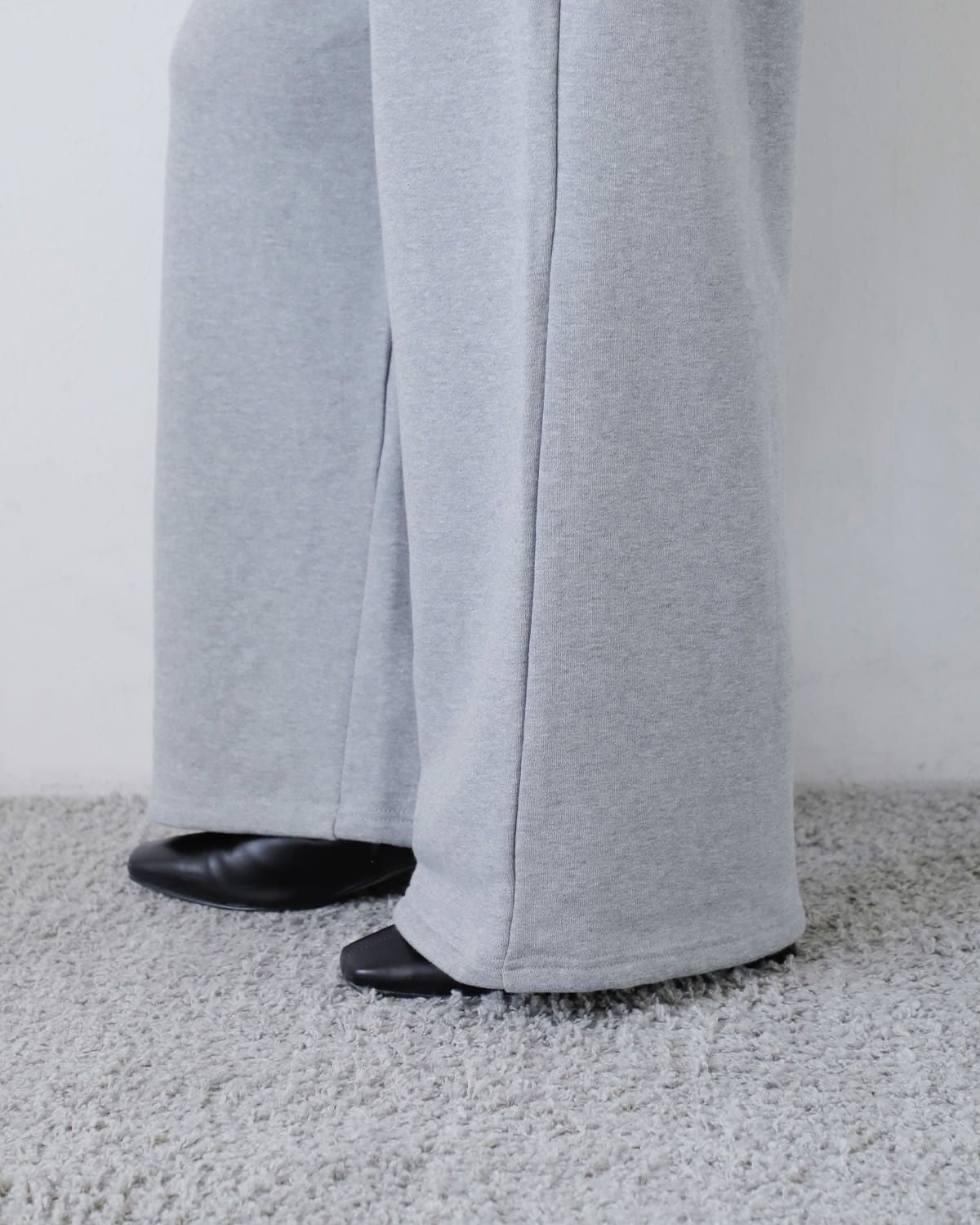 clane お値下げ LOGO SWEAT TUCK WIDE PANTS｜SKIRT / PANTS(スカート/パンツ)｜CLANE