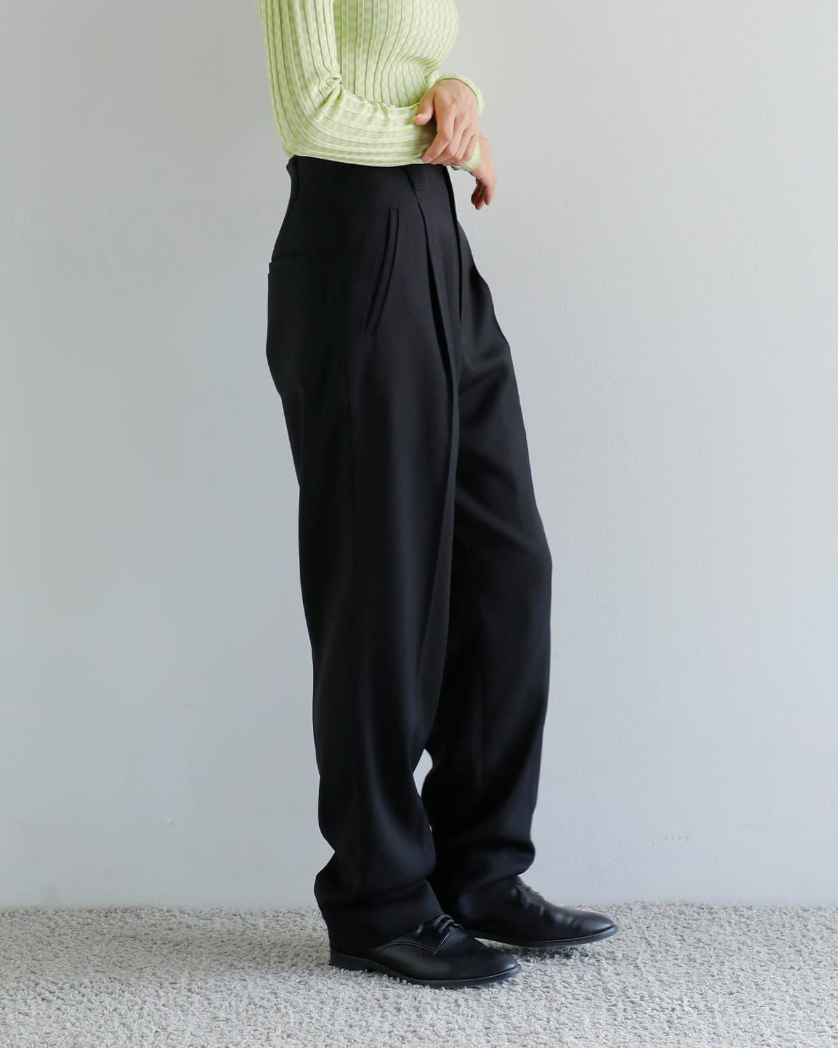 3こ1】【60%OFF】MANOF マノフ ハイウエスト テーパード パンツ 89110