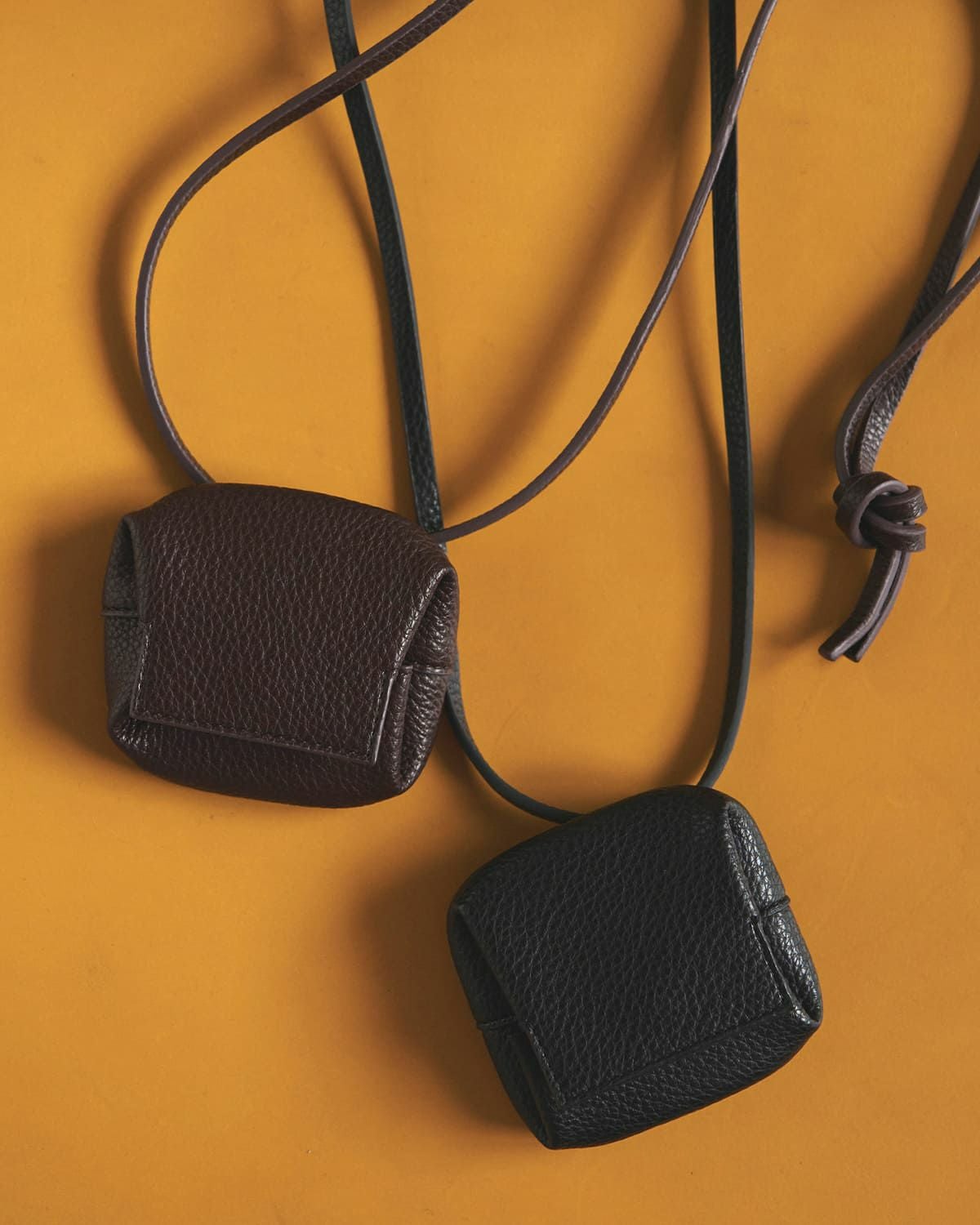 【新品】anuke エコレザーウエストポーチ　黒　アンヌーク anuke アンヌーク エコレザー ウエスト ミニ ポーチ “Ecoleather Waist