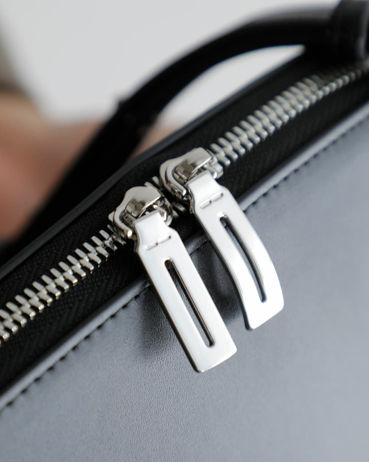 ADD CULUMN アドカラム ポシェット ショルダー バッグ “FIGRE POCHETTE