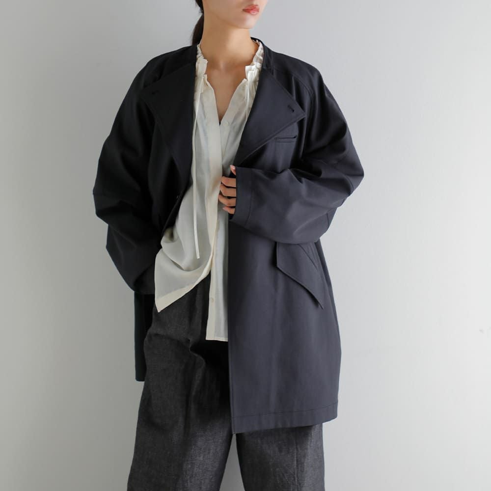 Hella ヘラ シェルタリングドライ ハーフ コート “SHELTERING DRY HALF