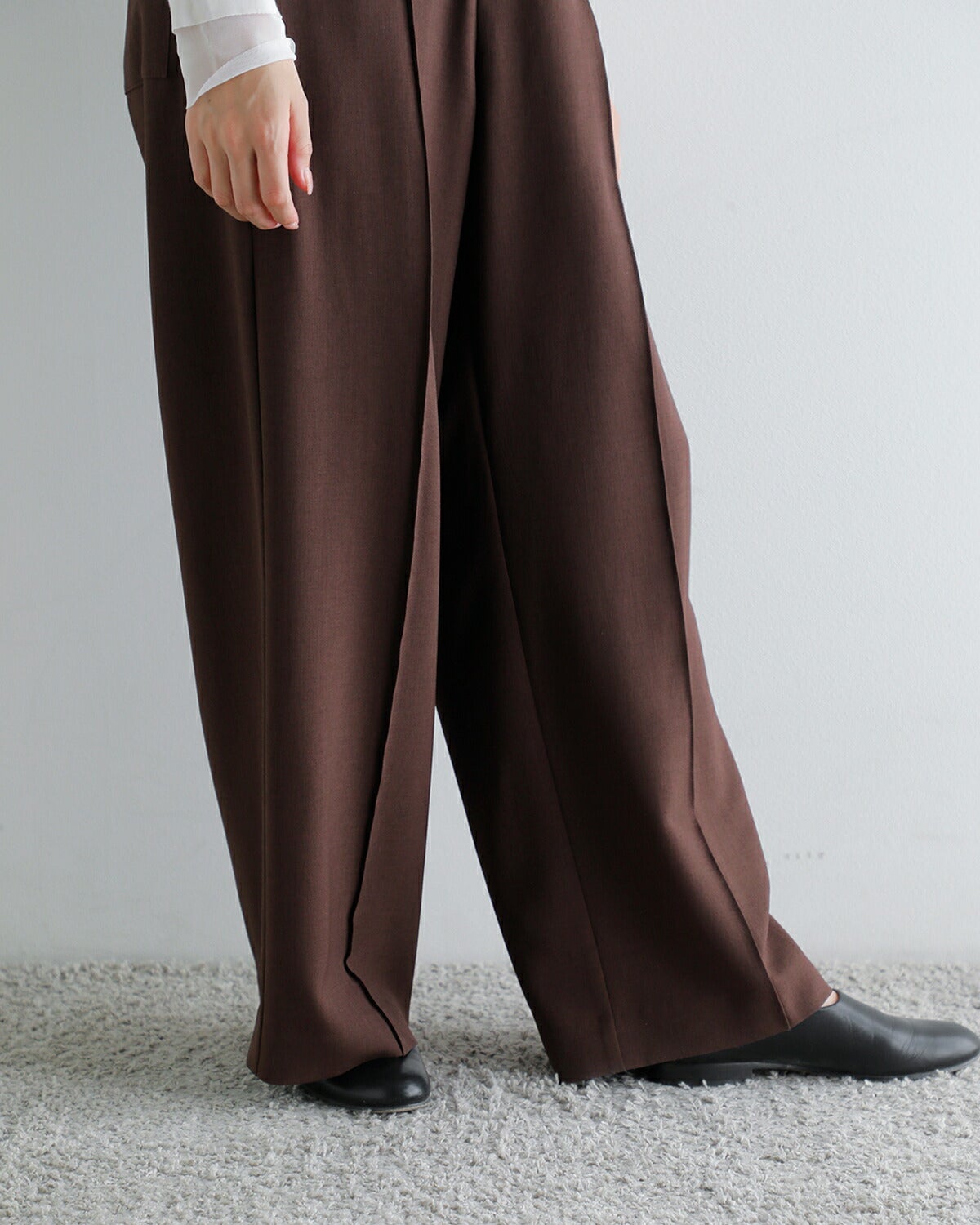 Hella ヘラ ピンタック ワイドパンツ “PINTUCK WIDE PANTS” h261-33