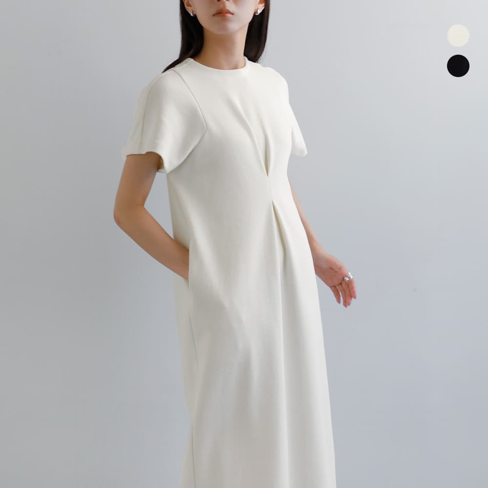 Hella ヘラ フロント タック コクーン ドレス “FRONT TUCK COCOON