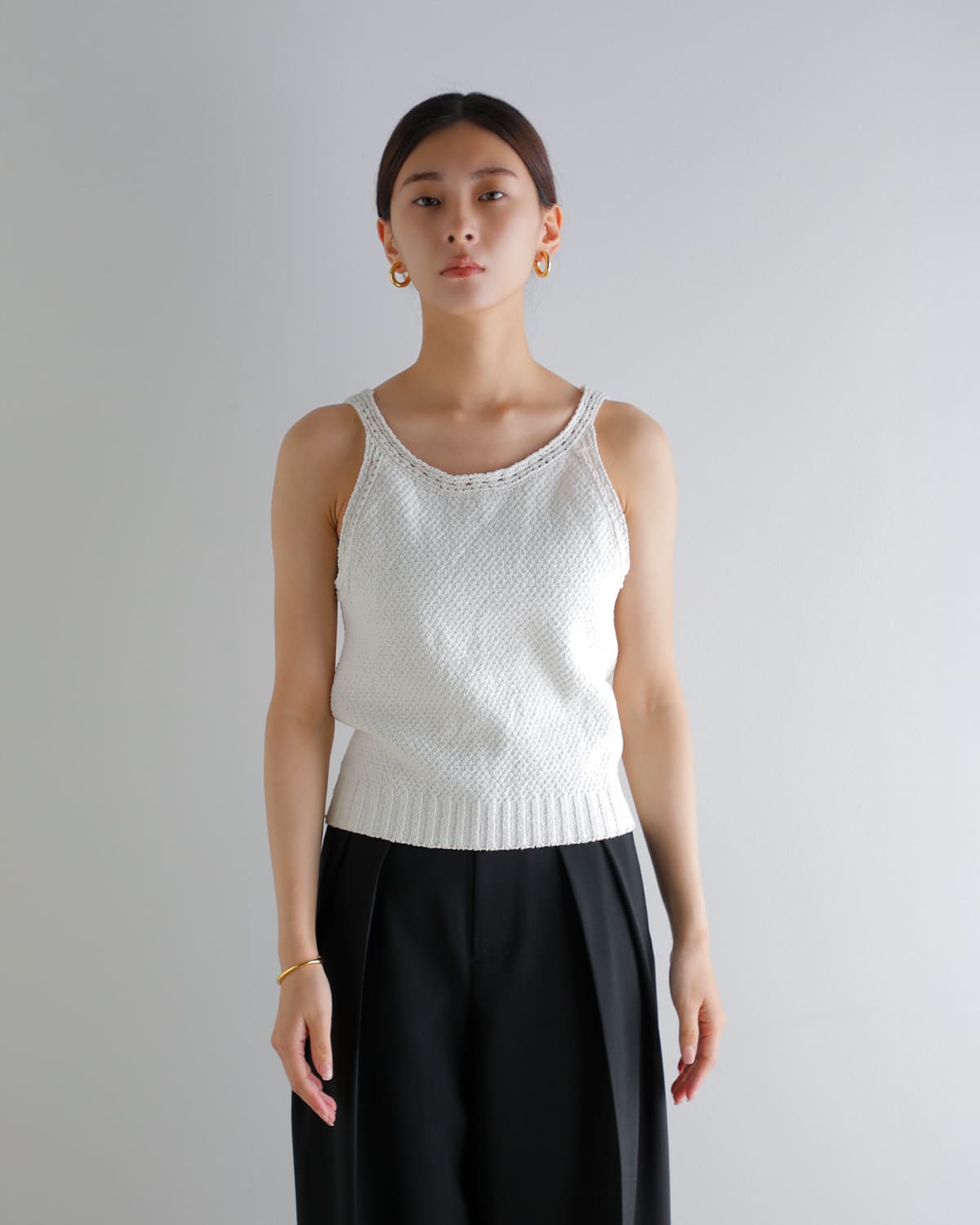 Hella ヘラ クロシェ エッジング サマーニット タンクトップ “CROCHET