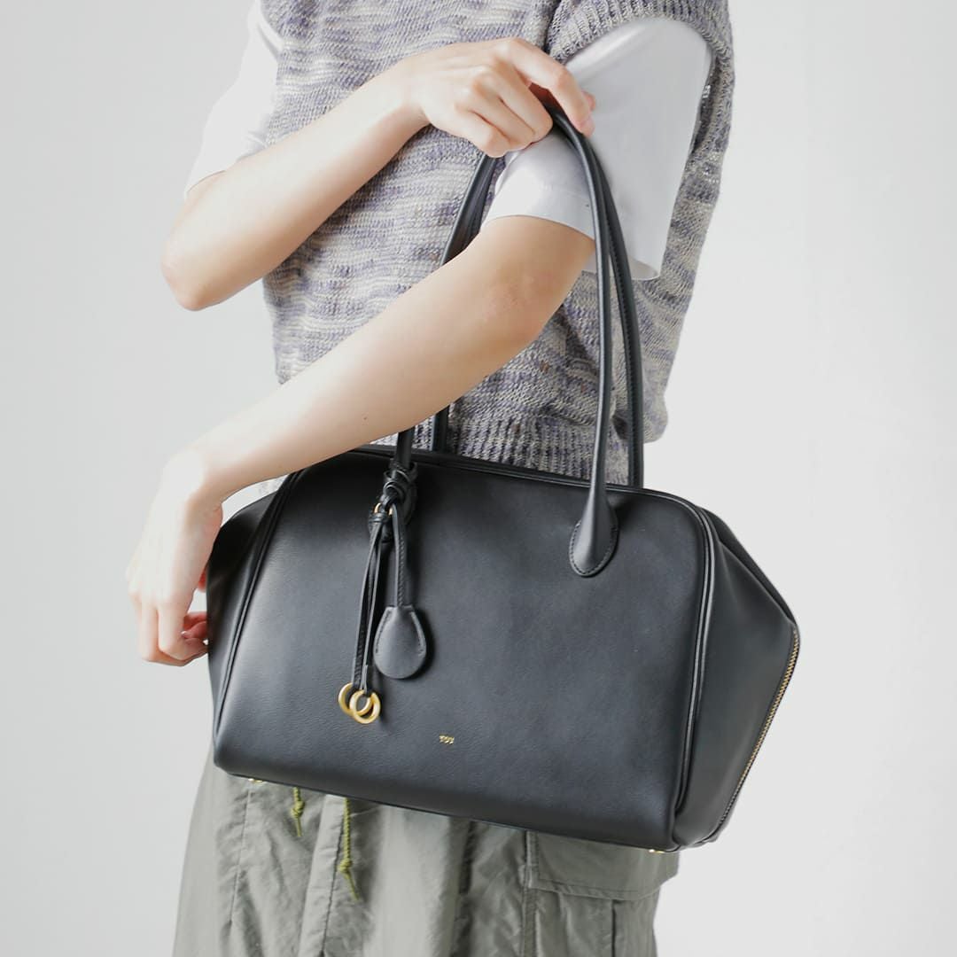 TOV トーヴ ムー カウレザー ボストンバッグ MOU M t26s07b581 2026ss