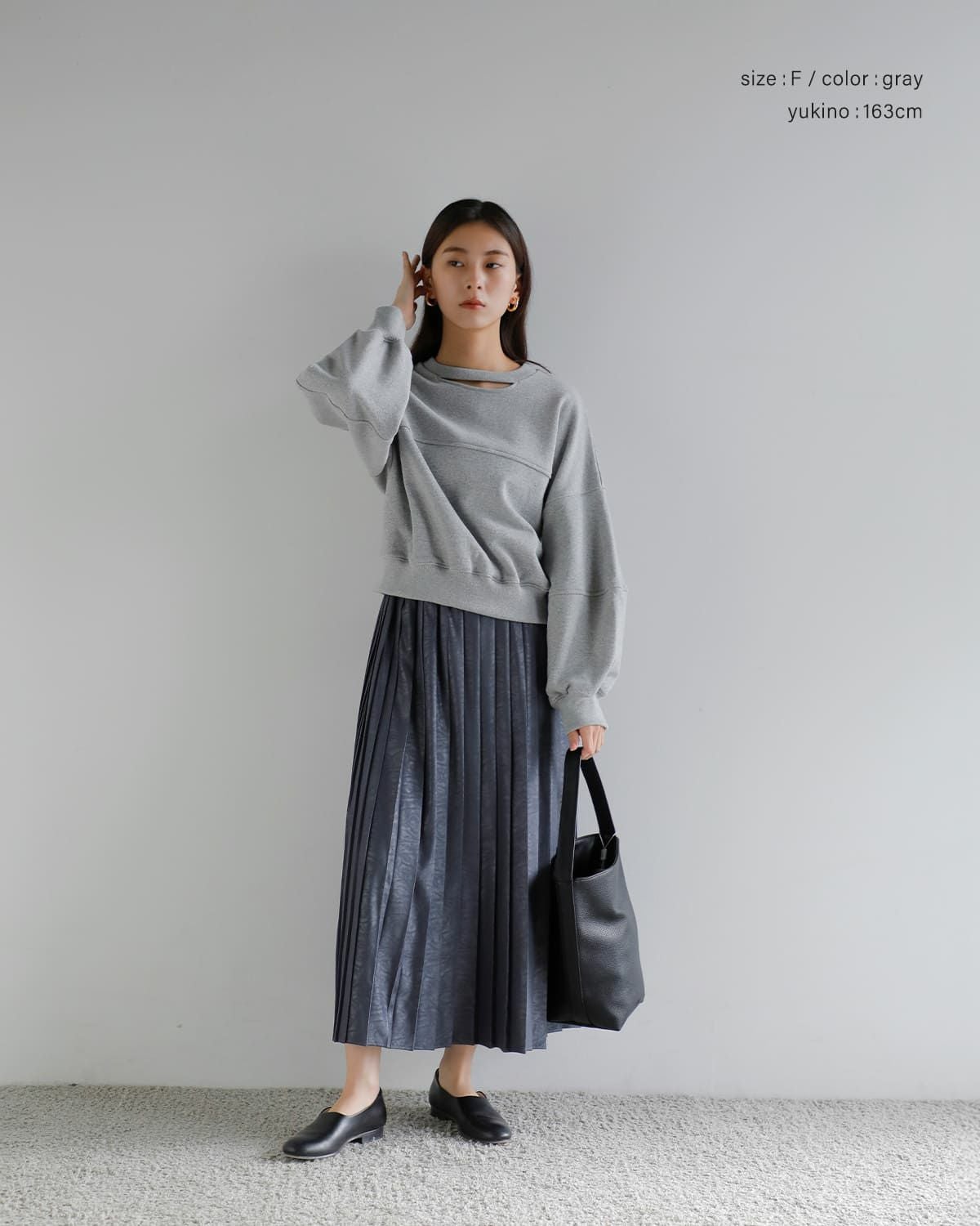 MANOF マノフ ムーン スリット スウェット トップス 80105-1053 2026ss