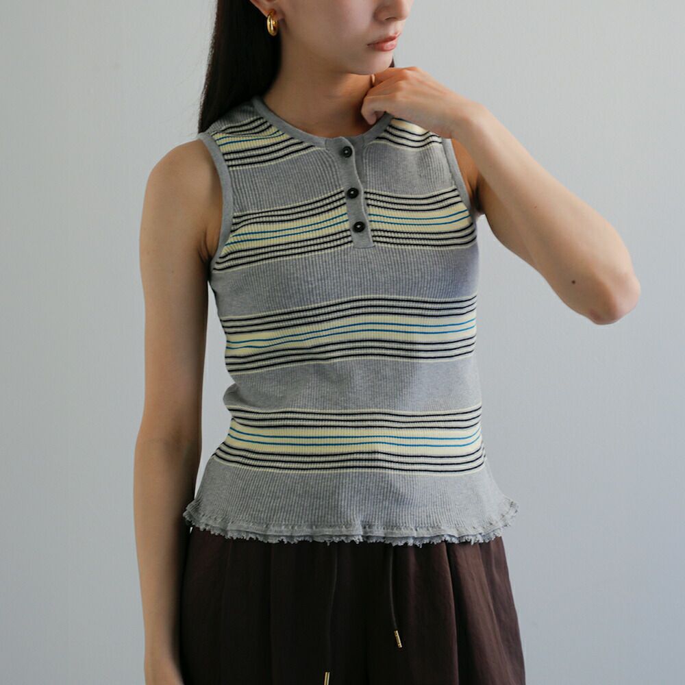 AKANE UTSUNOMIYA アカネウツノミヤ コットン ノースリーブ 裾フリル