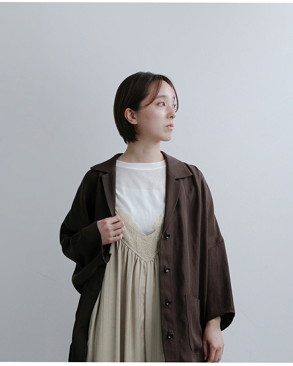 whyto ホワイト レースサテン オーバーサイズ サロペット “lace stain