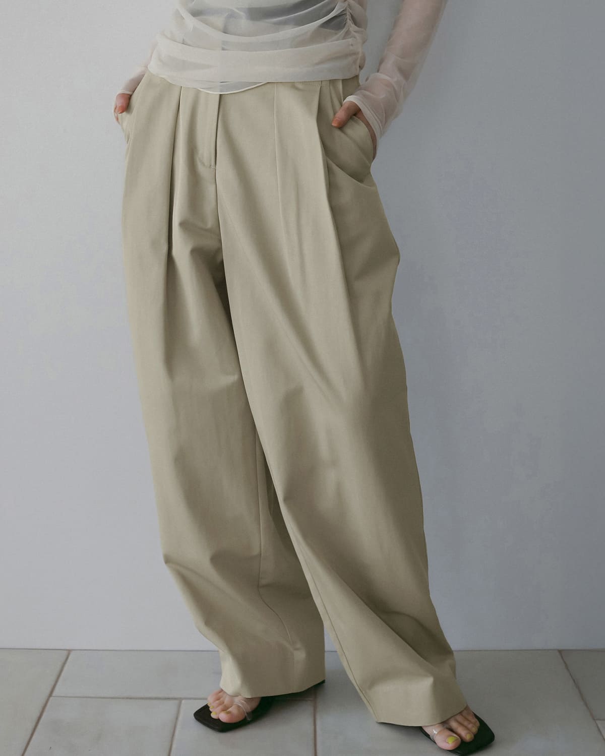 anuke アンヌーク ツイル タック ルーズ ワイドパンツ Twill Loose