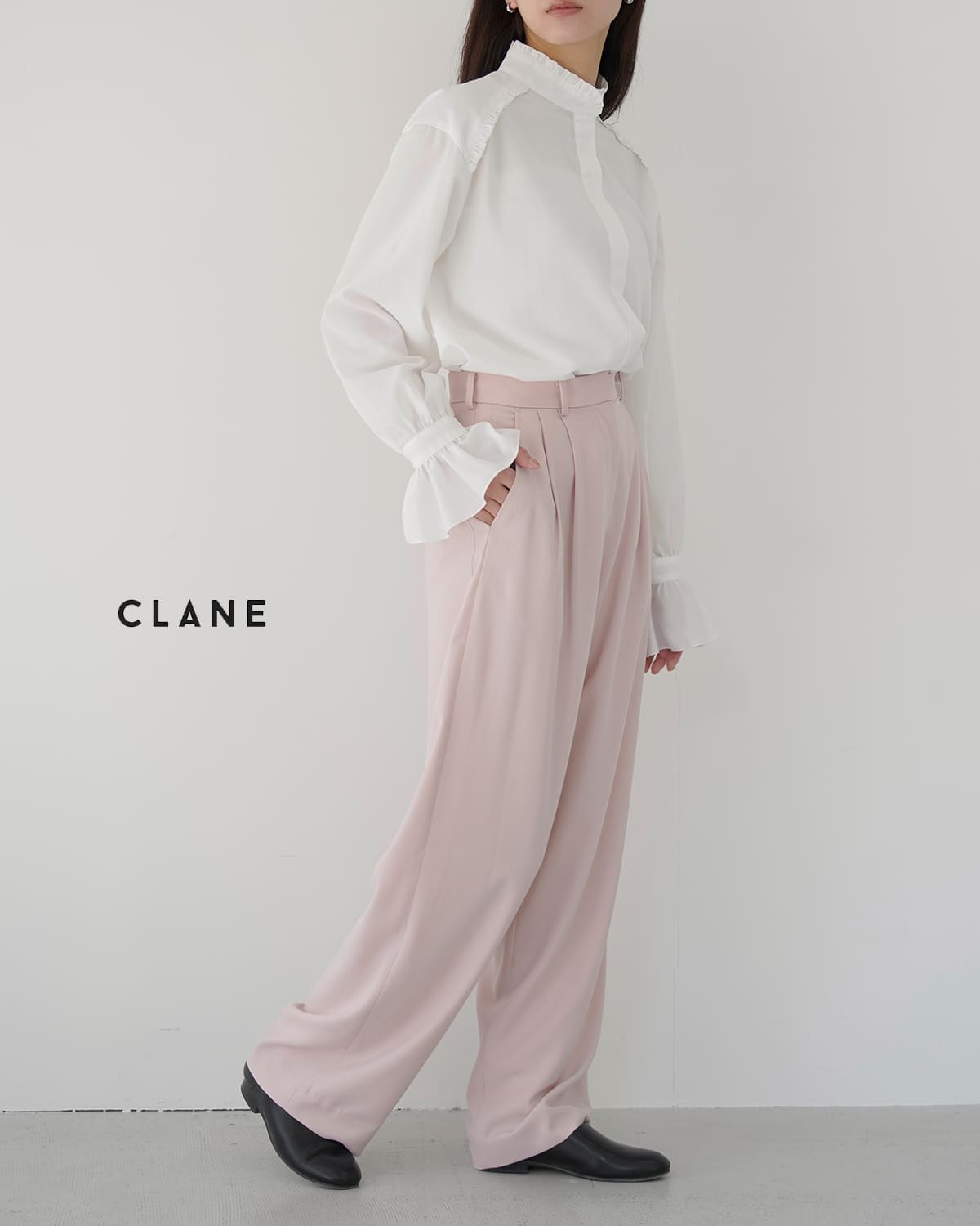 最終値下 CLANE クラネ 新品 タックヘムコンパクトトップス 今期完売 CLANE - タックヘム コンパクト トップス - TUCK HEM COMPACT TOPS