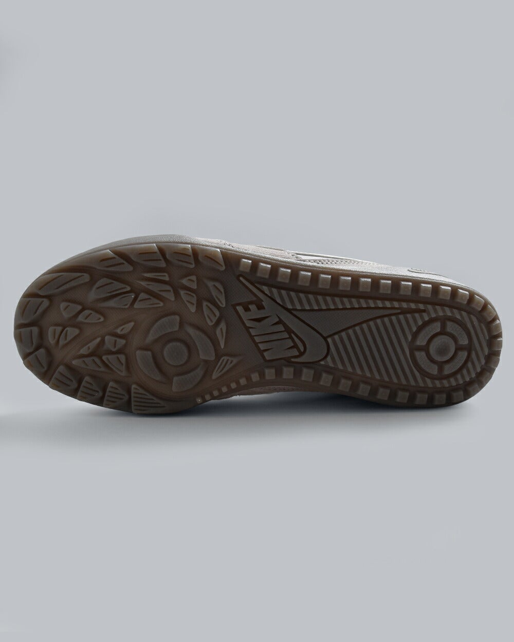 NIKE ナイキ テラマンタ スエード スニーカー ib7254 レディース