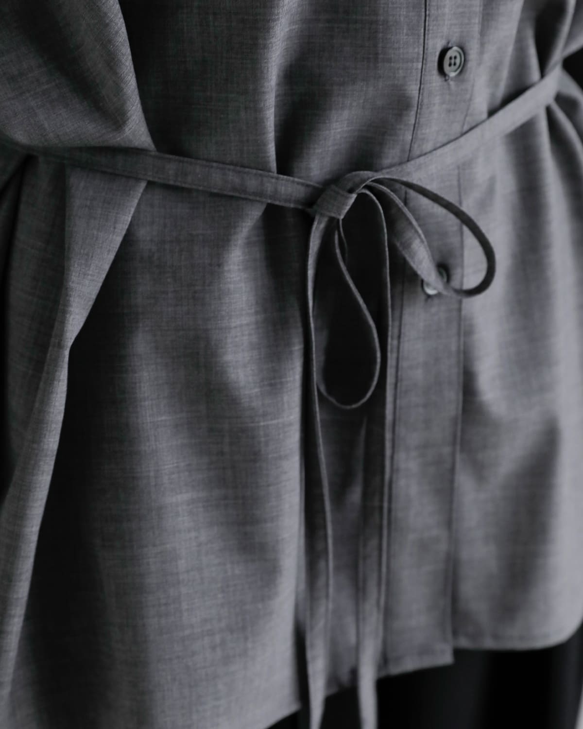 COS グレー ワンショルダーシャツ COTTON OXFORD SHIRT コットンオックスフォードシャツ ライトグレー