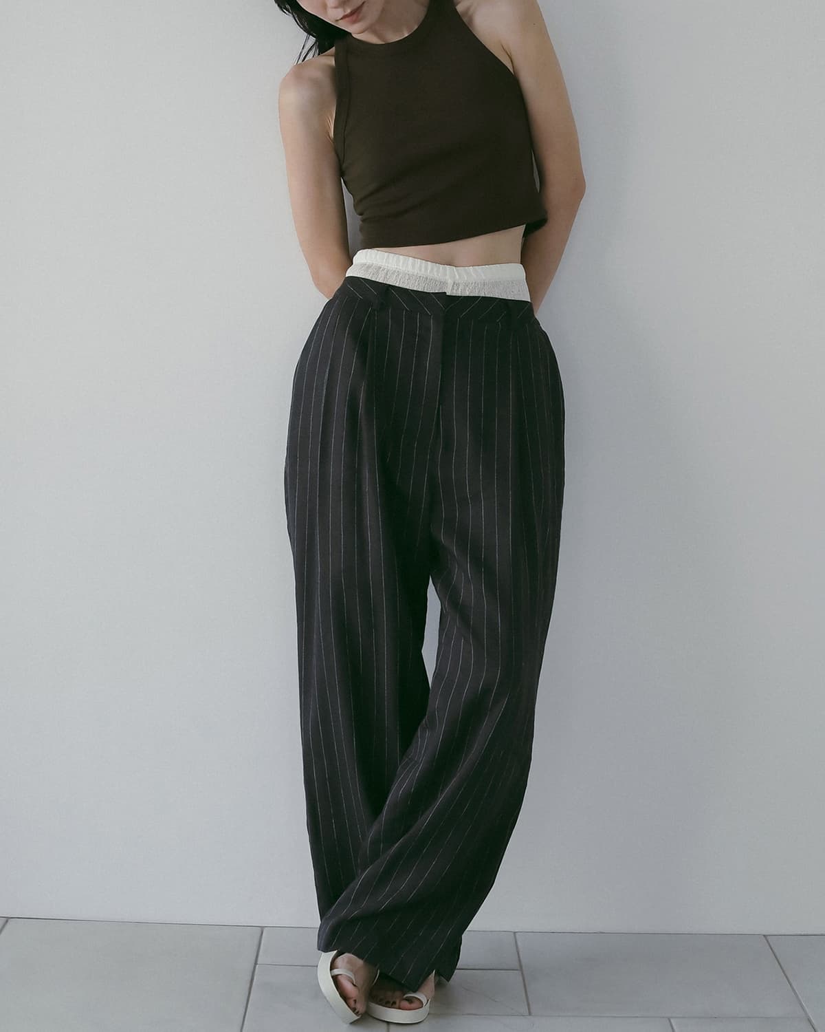 anuke アンヌーク リネン タック ワイドパンツ Linen Tuck Pants