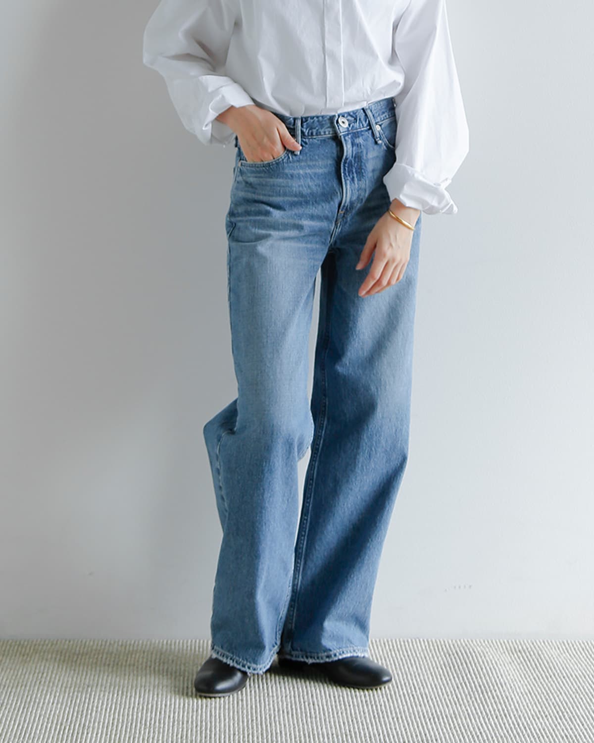 upper hights / 【美品】THE NIECE MID RISE 25 upper hights アッパーハイツ ミドルライズ ワイド ストレート デニム