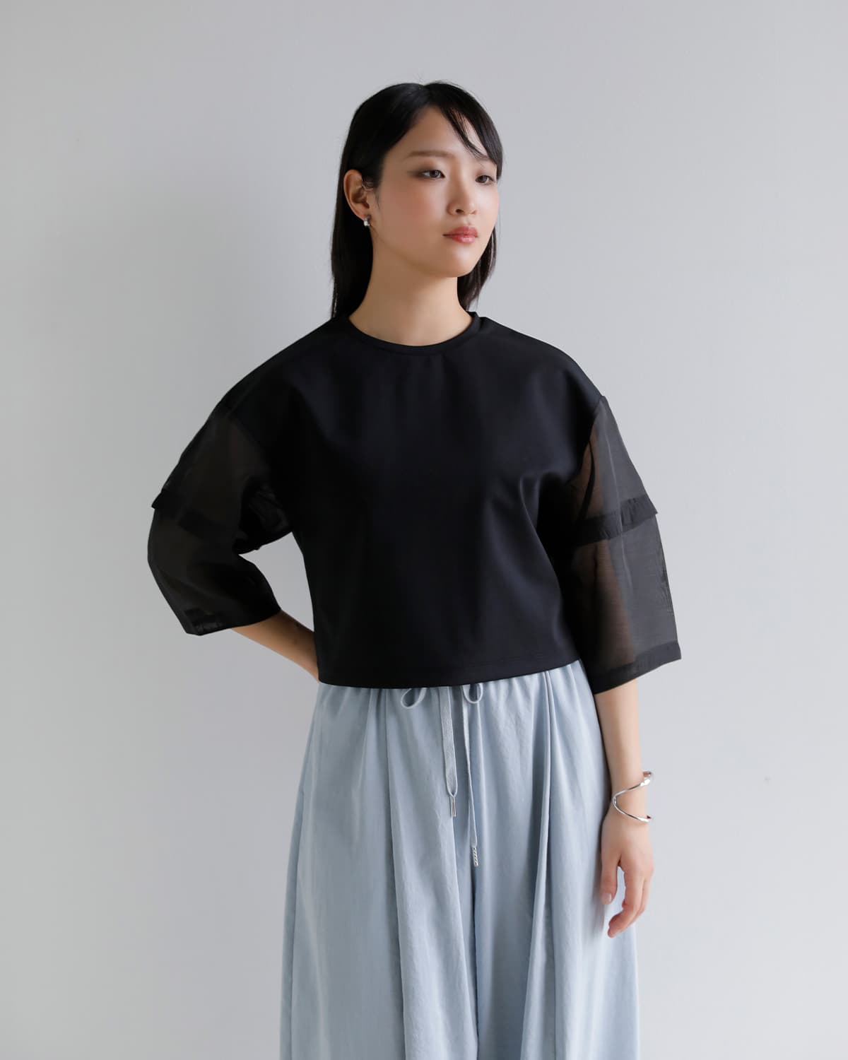 MANOF マノフ シアースリーブ カット トップス 80105-1063 2026ss新作