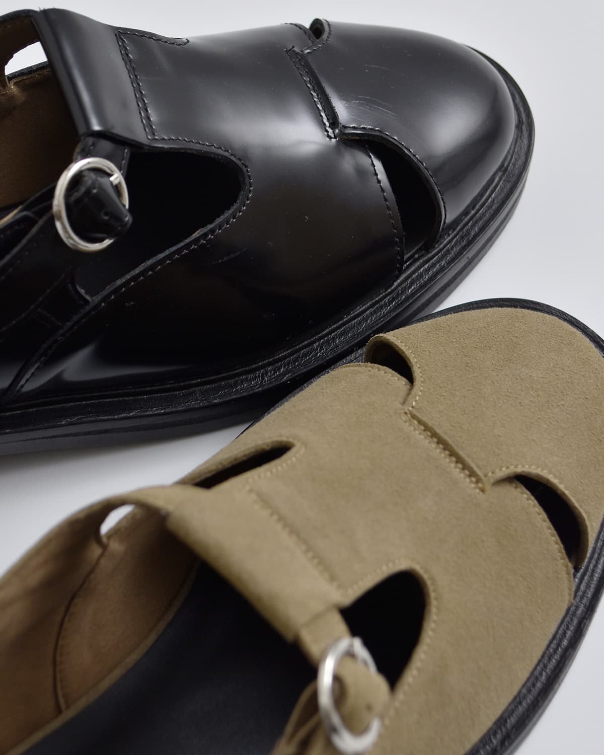 ALM. アルム カウレザー ミュール “SALACIA LEATHER MULES” al128