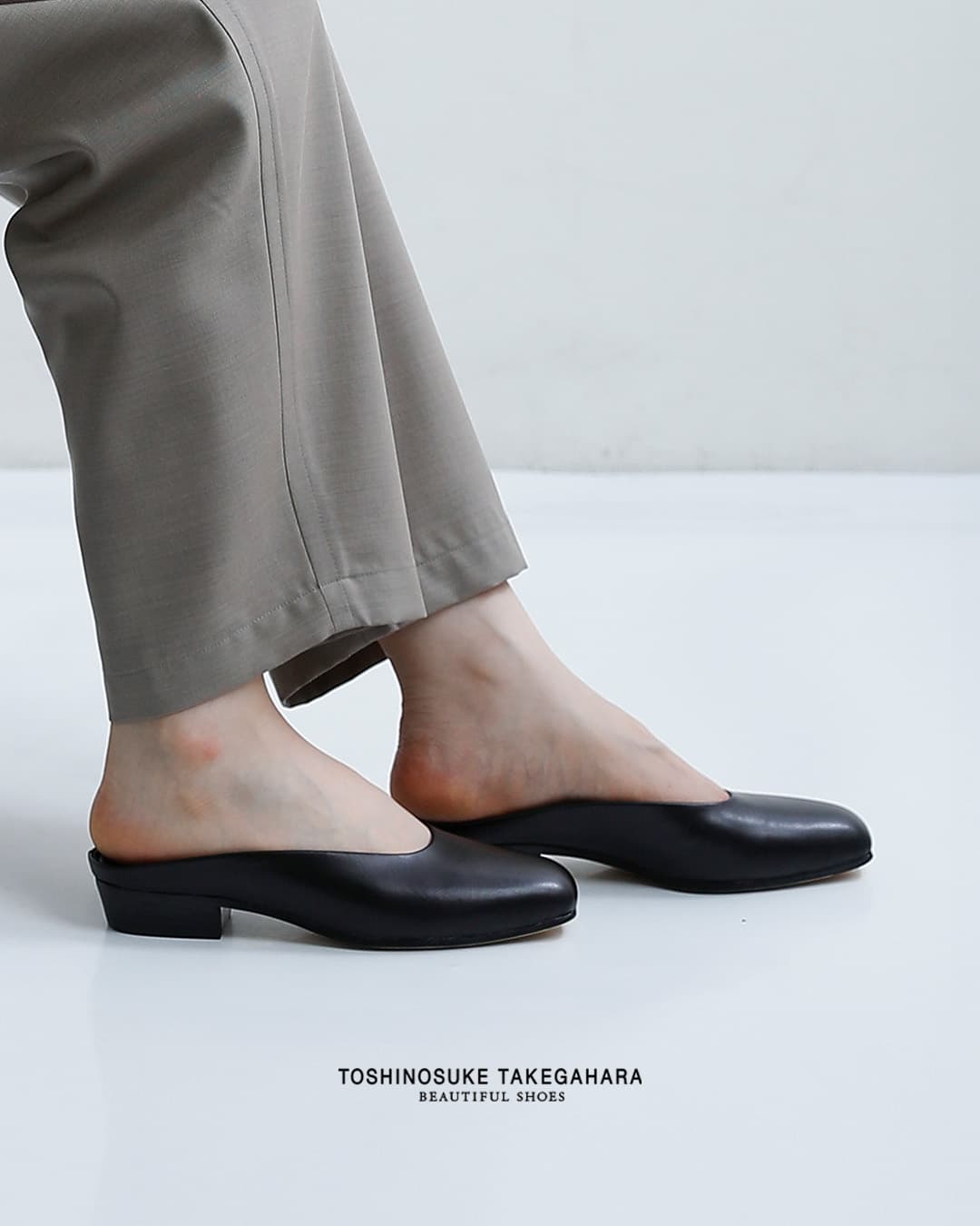 BEAUTIFUL SHOES ミュ一ル　23.5センチ BEAUTIFUL SHOES ビューティフルシューズ キップレザー スクエア