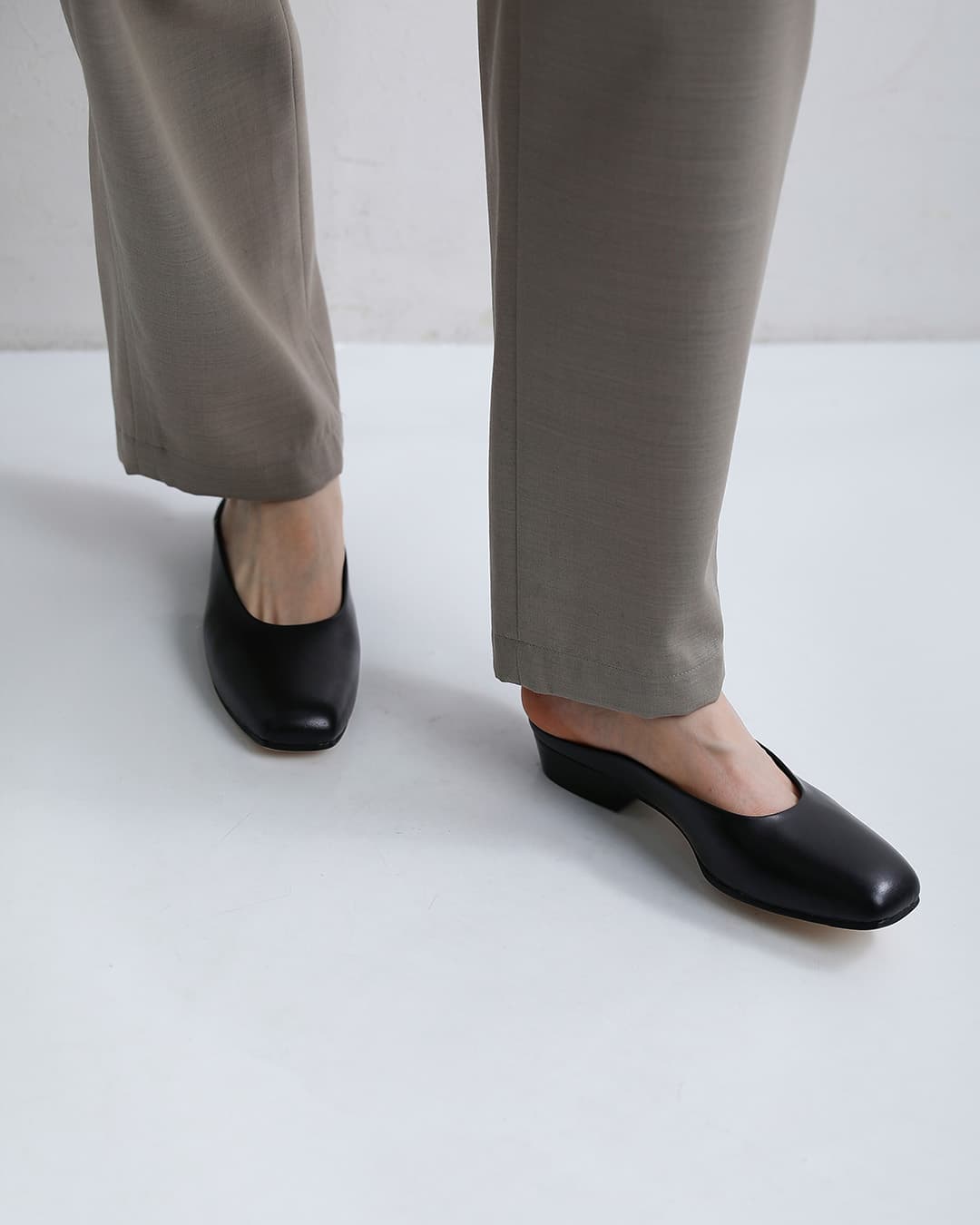 3こ1】BEAUTIFUL SHOES ビューティフルシューズ キップレザー スクエア