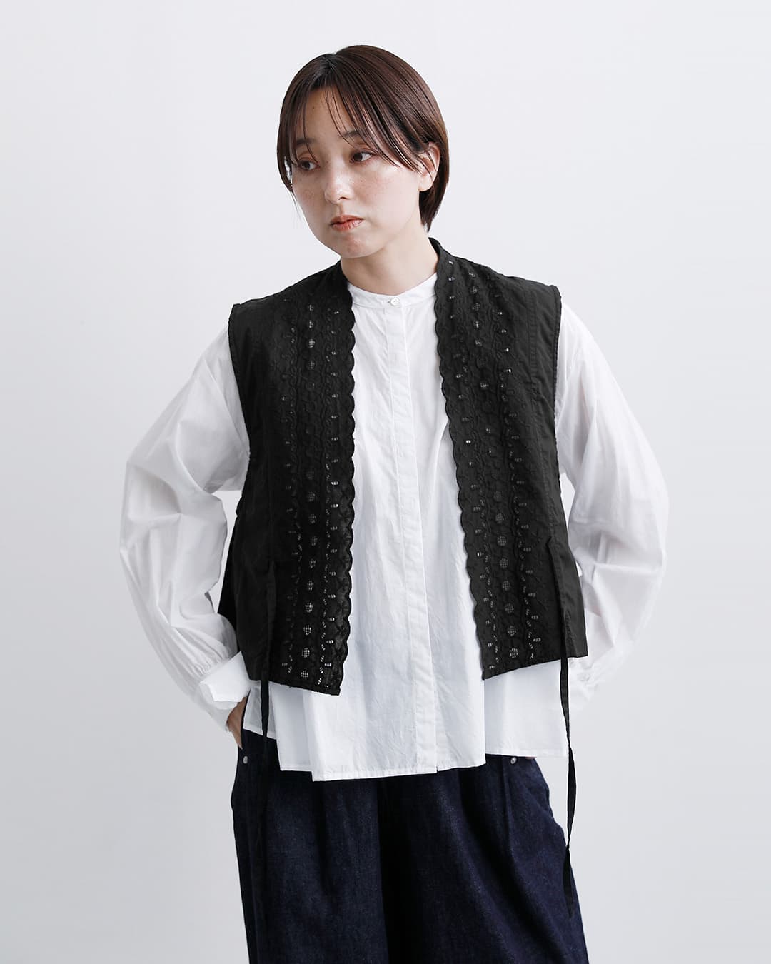 MidiUmi ミディウミ レース サイドタック ベスト 1-730152 レディース