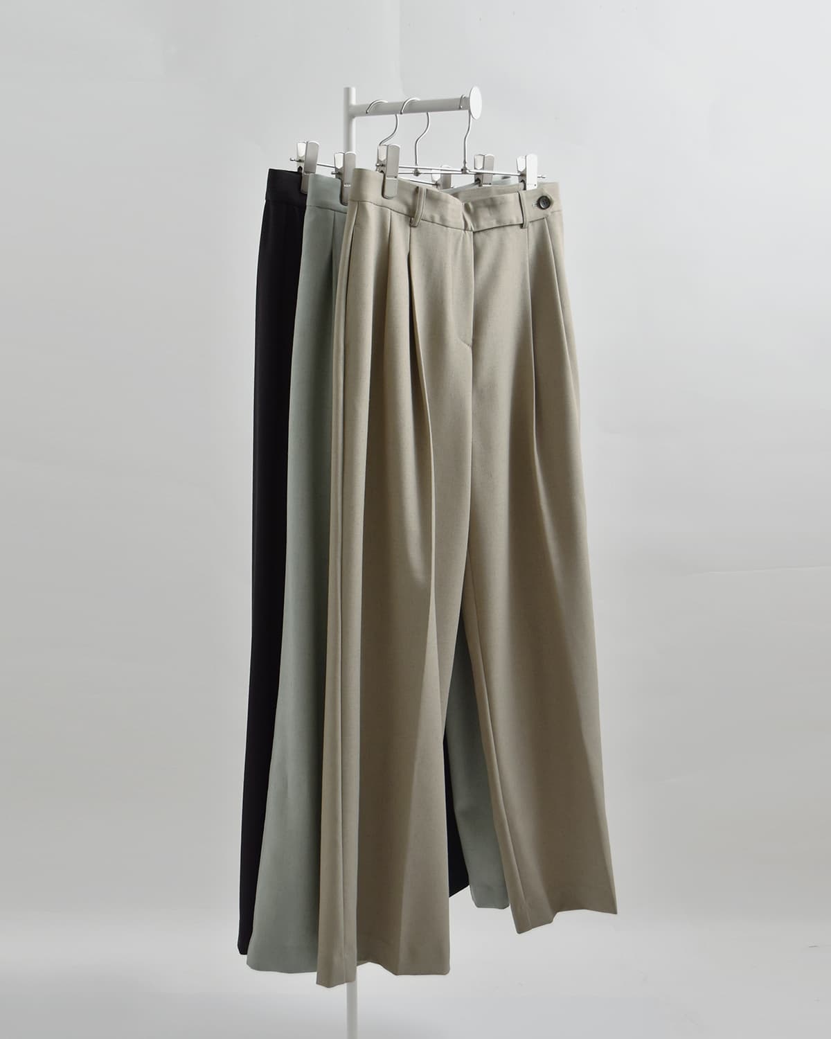 MANOF マノフ タック ワイド パンツ 80110-7103 2026ss新作 レディース