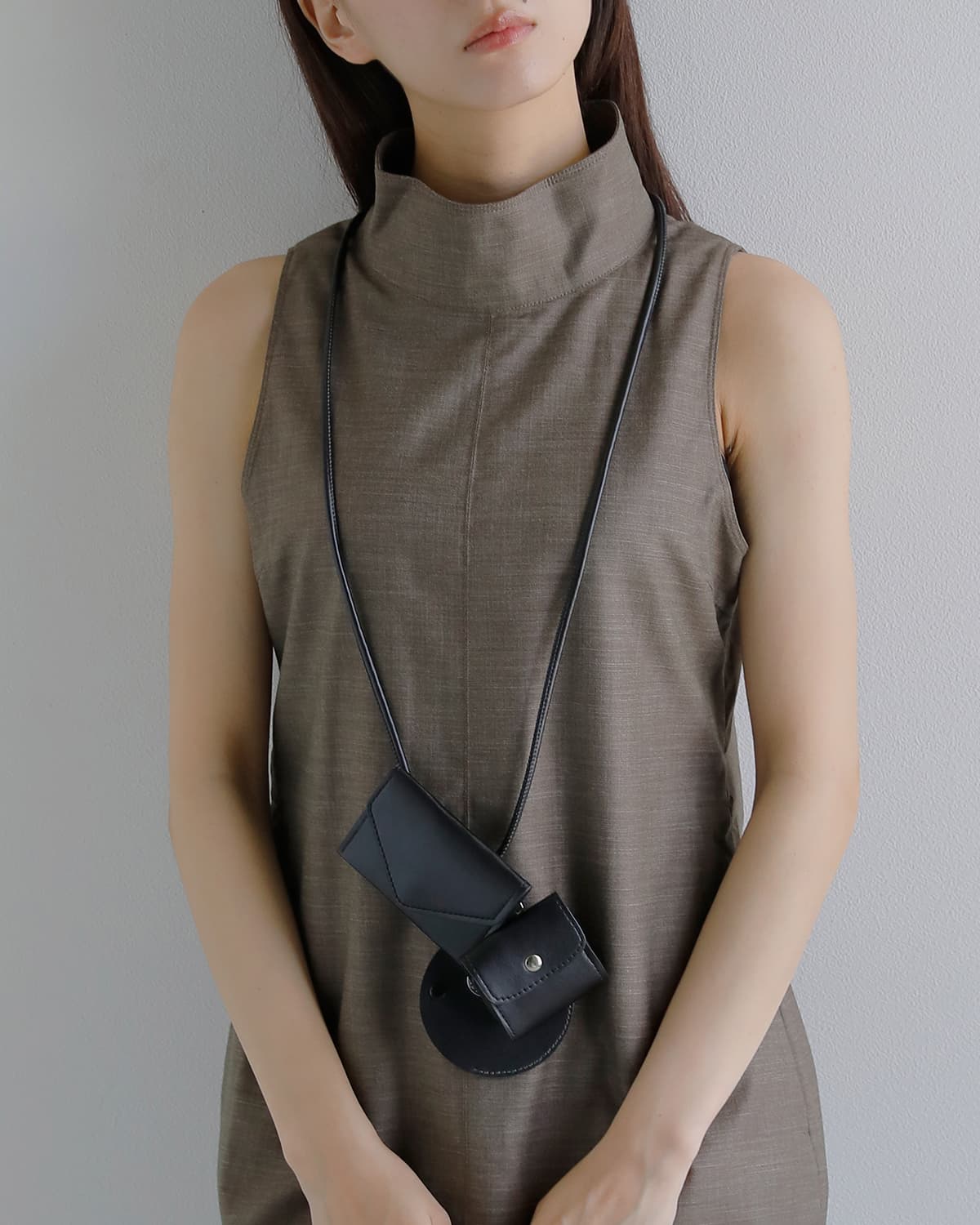 anuke アンヌーク ハイネック ノースリーブ ワンピース Highneck