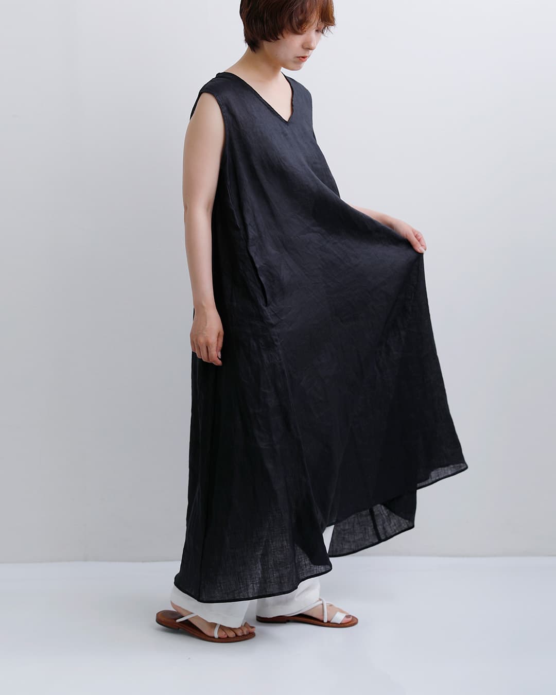 30%OFF】[NEW]mizuiro ind ミズイロインド フレンチリネン Vネック