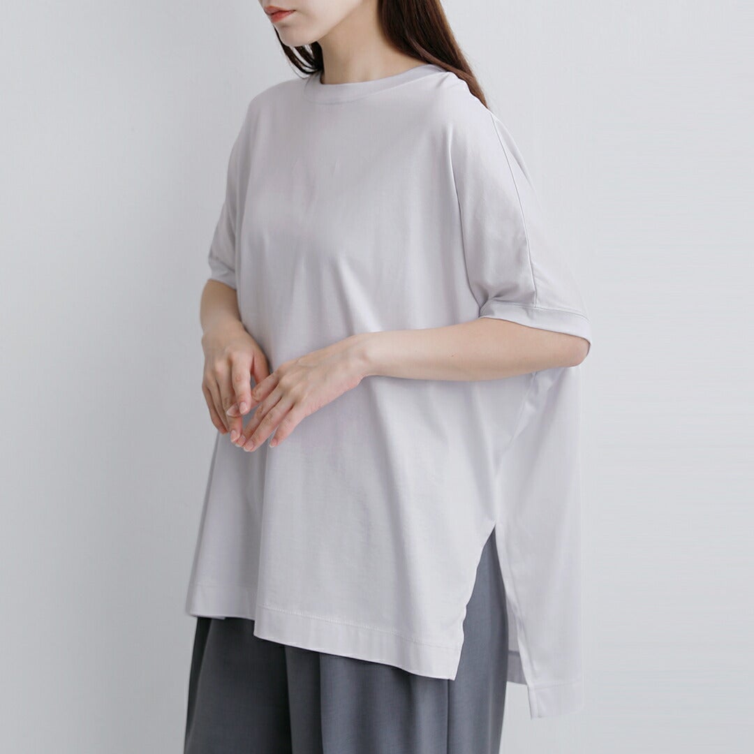 美品【Squady】スカディ 刺繍　プルオーバー　日本製 NEW]Squady スカディ コットン シルケット天竺 スリット Tシャツ 002