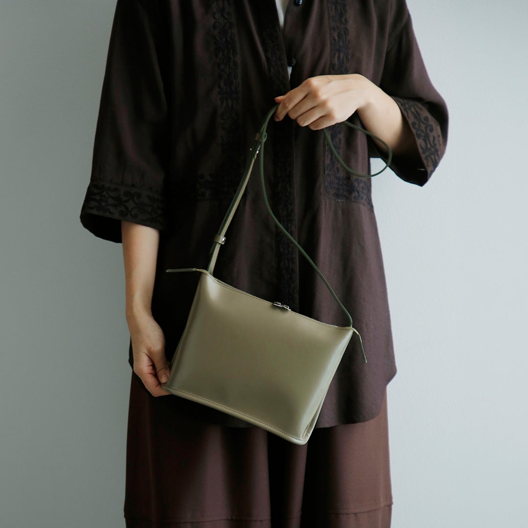 PIENI ピエニ PVC レザー ショルダーバッグ SHOULDER S szb-300-9021