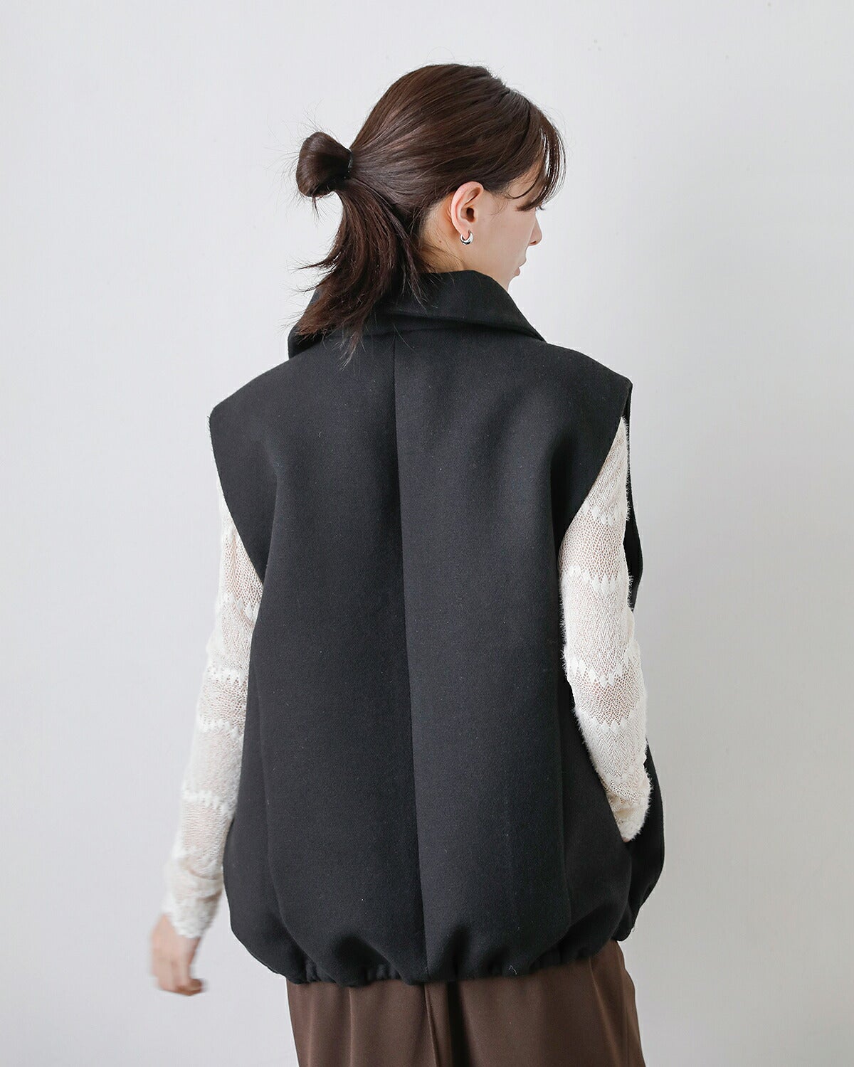 Hella ウール ハイネック ベスト Wool High Neck Vest h263-16