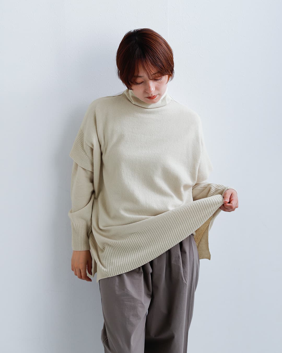 evam eva エヴァムエヴァ ウール　ヤク　ニットポンチョ evam eva エヴァムエヴァ ウール ハイネック ニットポンチョ e263k067