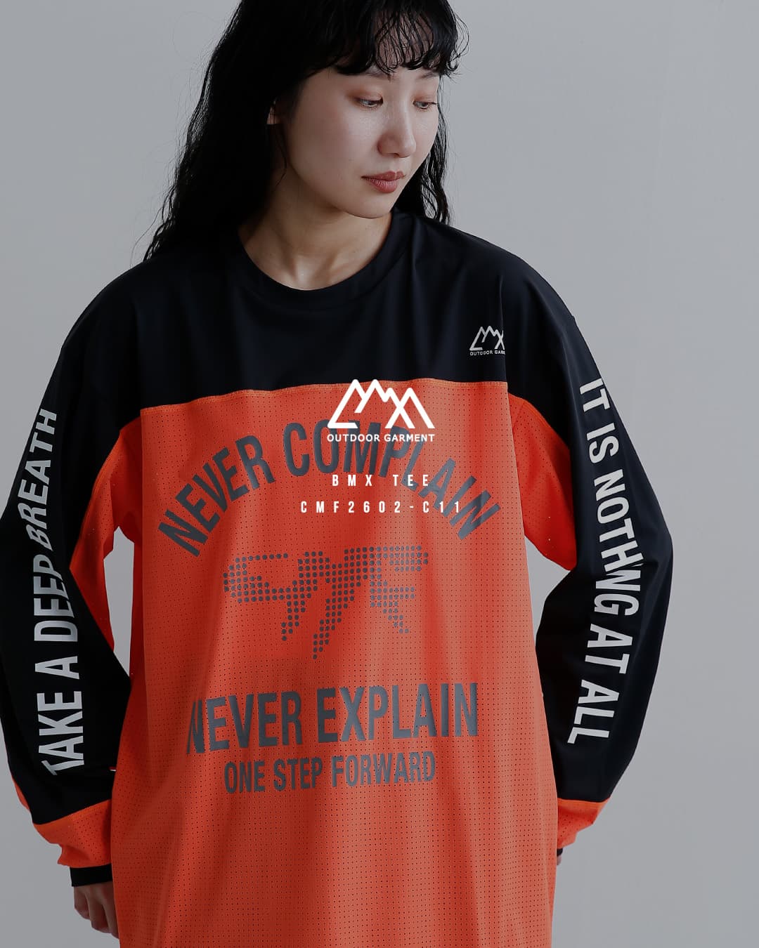 CMF OUTDOOR GARMENT シーエムエフアウトドアガーメント グラフィック