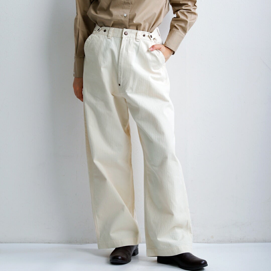 オーディナリーフィッツ　ベルト付きパンツ　オフホワイト ordinaryfits オーディナリーフィッツ ヘリンボーン ベルパンツ BELL