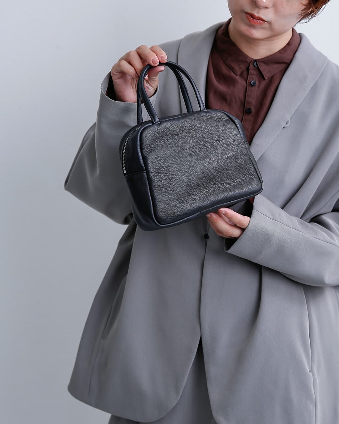 mormyrus モルミルス レザー スクエア ハンドバッグ m-179 レディース