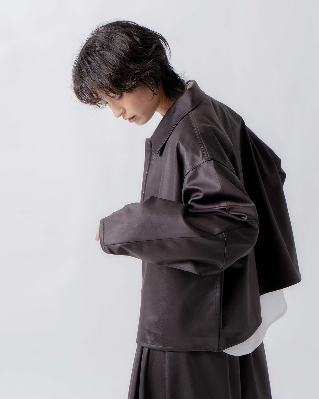 WHYTO. ホワイト レザーライク シャツ ジャケット wht26fbl4106