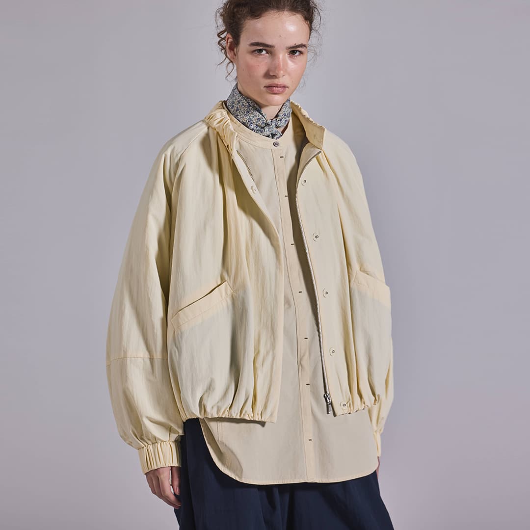 KELEN ケレン ナイロンギャザー 中綿入り ブルゾン NEES lkl26fjk2093
